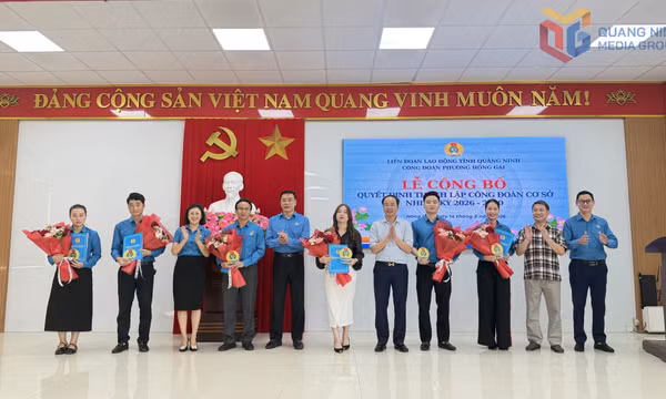 Công đoàn phường Hồng Gai ra mắt 6 công đoàn cơ sở mới