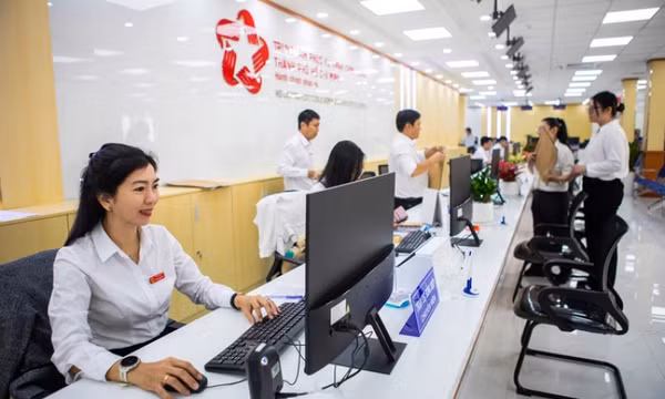Thủ tướng nghiêm cấm quy định thêm các thủ tục hành chính, biện pháp quản lý làm tăng chi phí