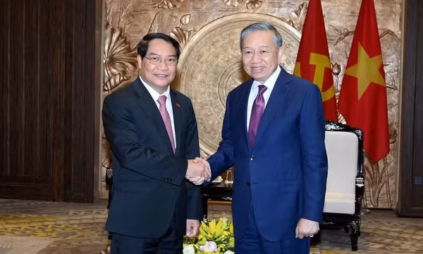Tổng Bí thư, Chủ tịch nước Tô Lâm tiếp Bí thư Thành ủy, Chủ tịch Hội đồng nhân dân Thủ đô Viêng Chăn (Lào)