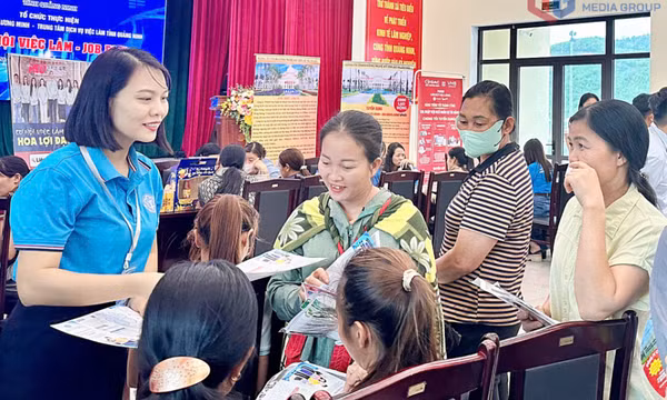 Phát huy vai trò cấp ủy, chính quyền cơ sở trong thực hiện chính sách BHXH, BHYT