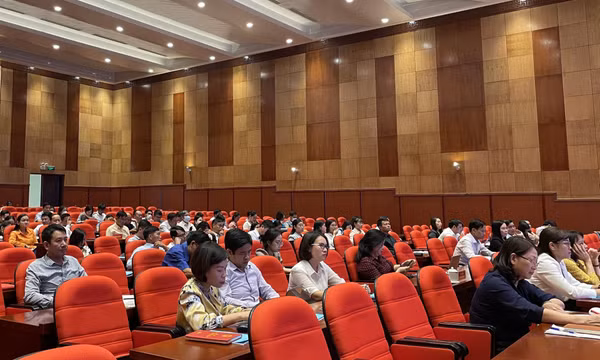 Ban Văn hóa - xã hội HĐND tỉnh tập huấn kỹ năng giám sát
