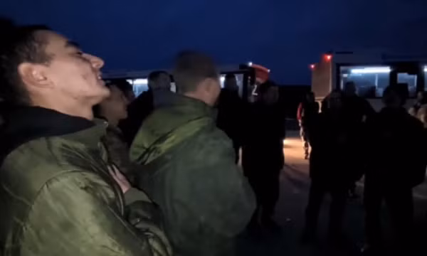 Nga và Ukraine trao đổi 100 tù nhân