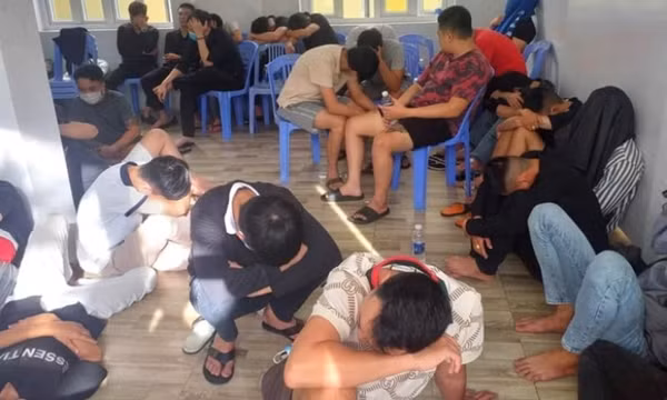 Đà Nẵng: 71 người sử dụng ma túy trong quán karaoke lúc rạng sáng