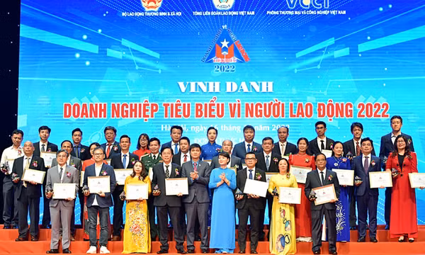 Công ty Than Mạo Khê được vinh danh “Doanh nghiệp tiêu biểu vì người lao động” năm 2022