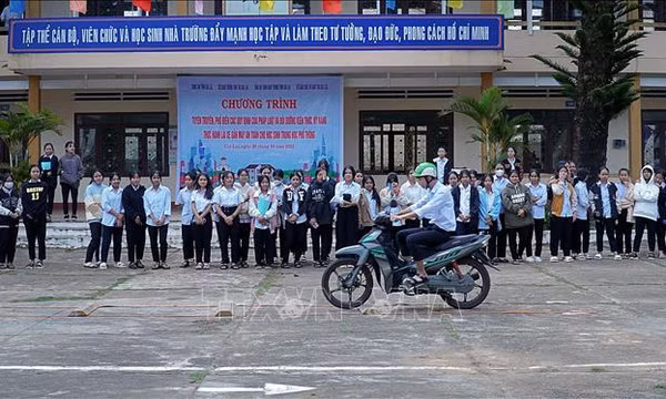 Nâng cao nhận thức về an toàn giao thông cho thanh, thiếu niên