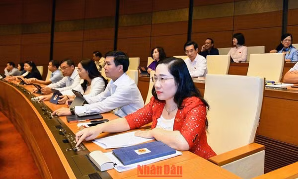 Lương cơ sở tăng lên mức 1,8 triệu đồng/tháng từ ngày 1/7/2023