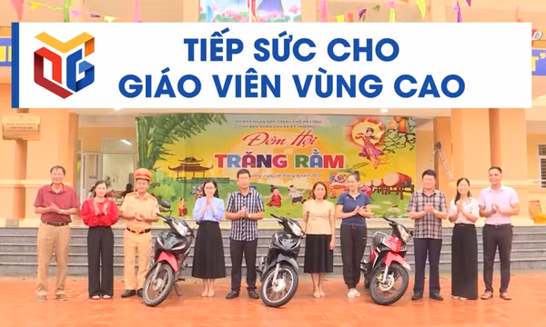 Tiếp sức cho giáo viên vùng cao
