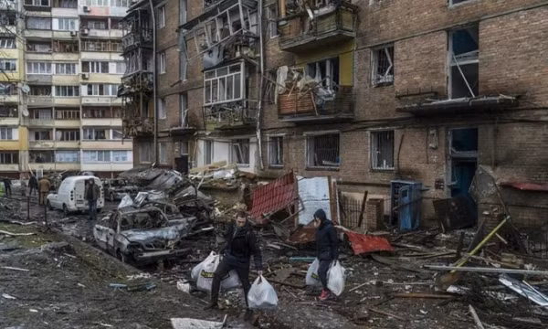 Ukraine cần bao nhiều tiền để tái thiết?
