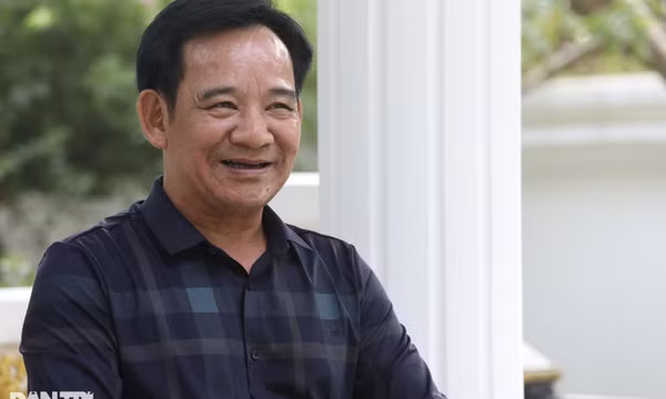 Điều không ngờ về vợ chồng 'Đại gia chân đất' Quang Tèo