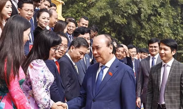 Các doanh nhân trẻ tiêu biểu cần phát huy tinh thần đổi mới sáng tạo, nỗ lực vượt khó, vươn xa