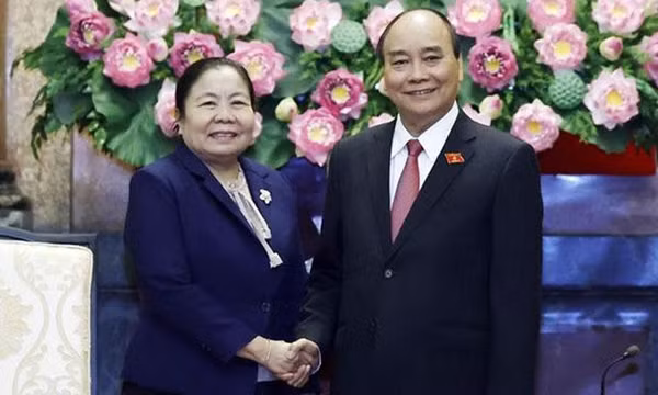 Củng cố và tăng cường quan hệ đoàn kết đặc biệt Việt Nam-Lào