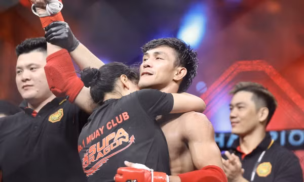 Nguyễn Trần Duy Nhất vô địch Lion Championship