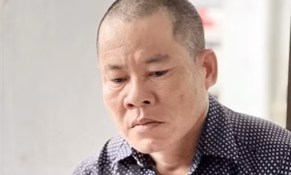 Khởi tố, bắt tạm giam 2 vợ chồng tổ chức xuất, nhập cảnh trái phép