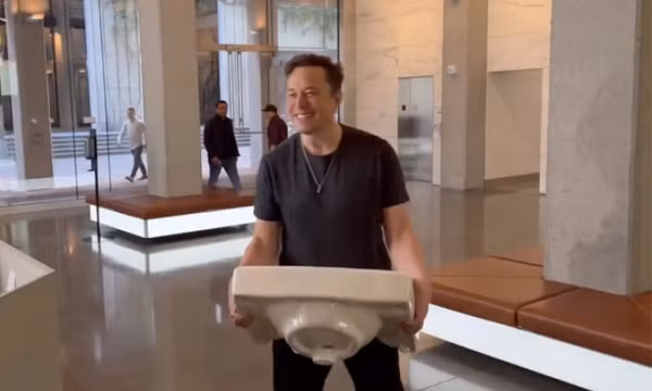 Musk đe dọa các công ty hủy quảng cáo với Twitter