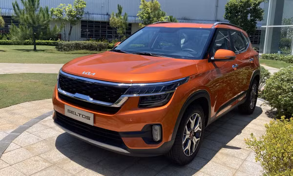 Kia tăng giá 10-70 triệu đồng hàng loạt xe