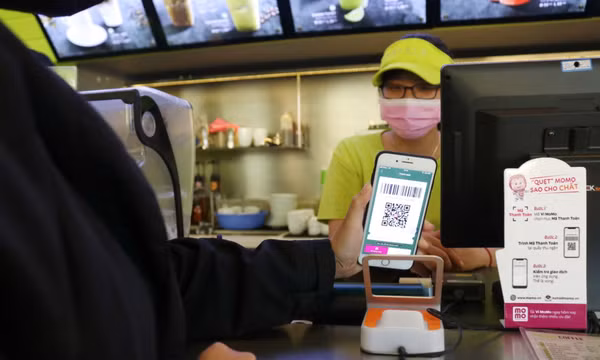 Thanh toán qua mã QR 'lên ngôi'