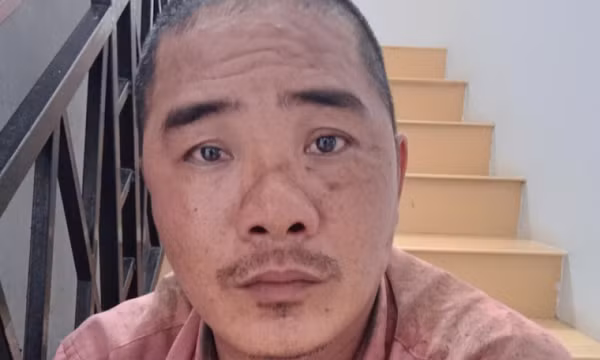Chém cha ruột nhập viện rồi bỏ trốn
