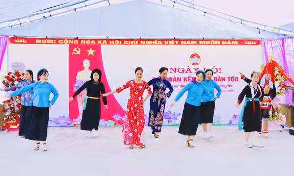 Rộn ràng Ngày hội Đại đoàn kết toàn dân
