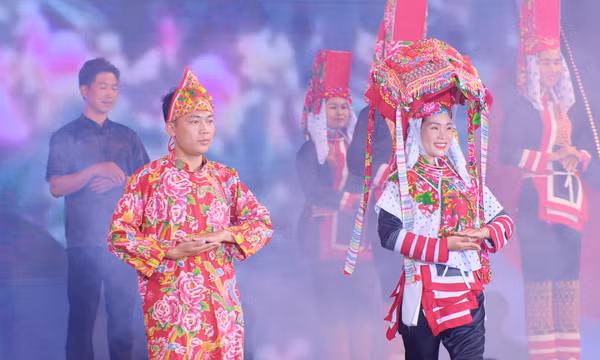 Hơn cả một hội thi