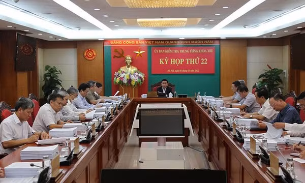 Kỷ luật Ban cán sự đảng UBND tỉnh Đồng Tháp nhiệm kỳ 2021-2026 và một số cá nhân