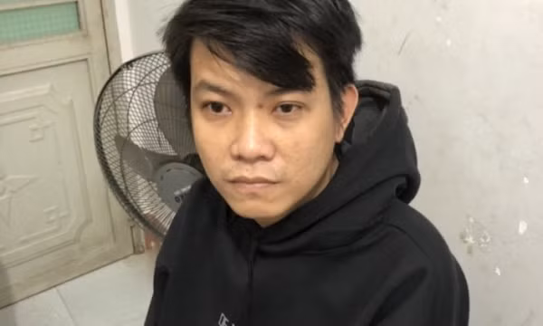 Dụ bé gái cho đi nhờ xe rồi hãm hại