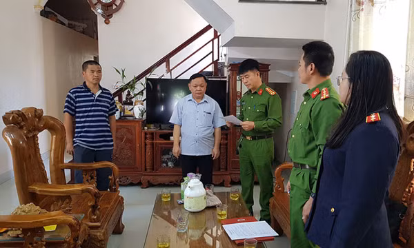Khởi tố Giám đốc và Trưởng phòng Tài chính – kế toán Trung tâm Y tế huyện Chi Lăng