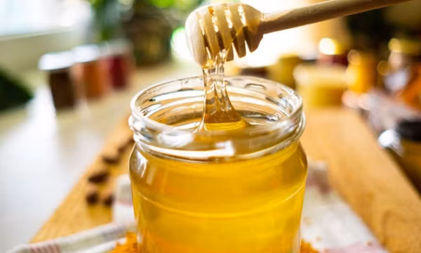 8 cách tự nhiên trị loét miệng ngay tại nhà