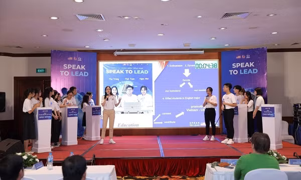 Tại sao học sinh trường THPT chuyên vẫn phải đóng học phí?