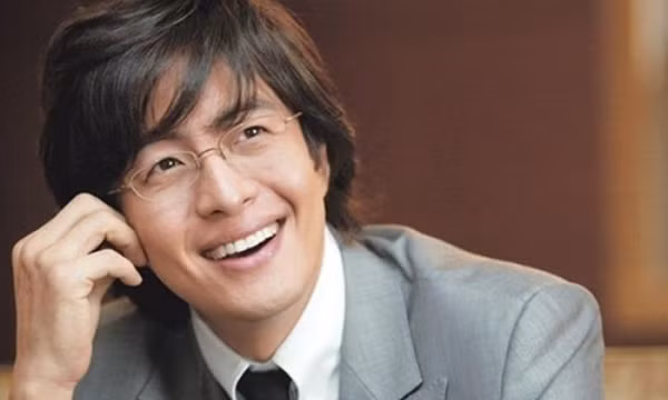 Tài tử 'Bản tình ca mùa đông' rời bỏ showbiz