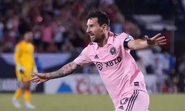 Messi lập cú đúp, Inter Miami vào chung kết Leagues Cup 2025