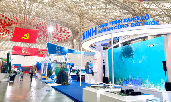Quảng Ninh hoà chung niềm vui, tự hào cùng đất nước