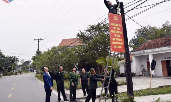 Phong trào “Thắp sáng đường quê” thay đổi diện mạo nông thôn vùng sâu, vùng xa