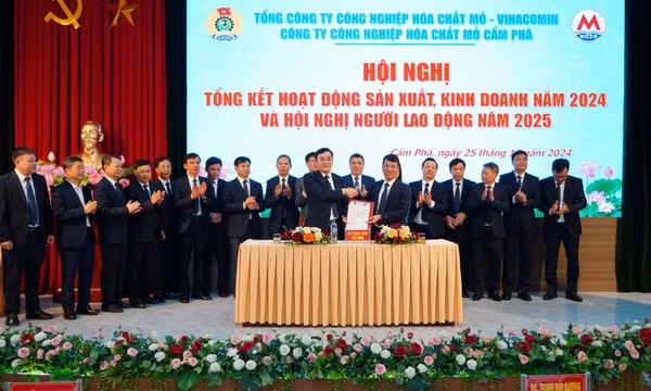 Công ty Công nghiệp Hóa chất mỏ Cẩm Phả: Phát huy dân chủ cơ sở, lắng nghe tiếng nói của công nhân, người lao động