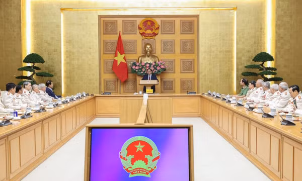 Thủ tướng gặp mặt, tri ân lực lượng Công an chi viện chiến trường miền Nam