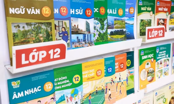 Bộ Giáo dục lấy ý kiến sửa chương trình, sách giáo khoa 4 môn học sau sáp nhập tỉnh, thành