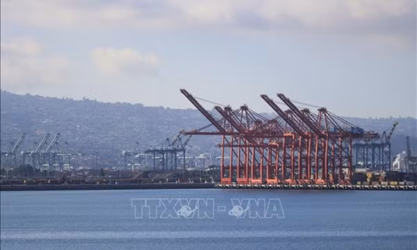 Washington bắt đầu áp mức thuế cao hơn với hàng chục đối tác thương mại