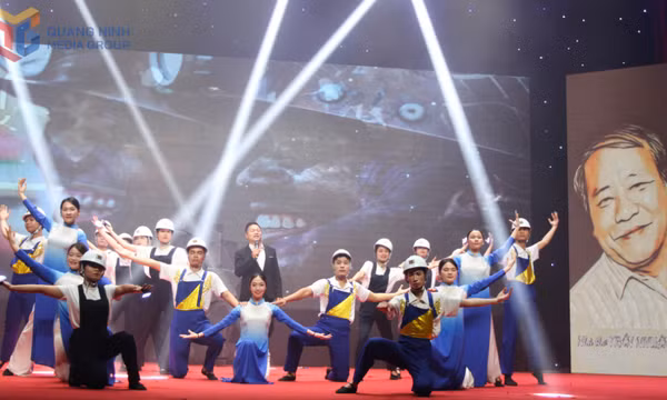 Chương trình thơ “Trần Nhuận Minh - Giọt phù sa vạn dặm”