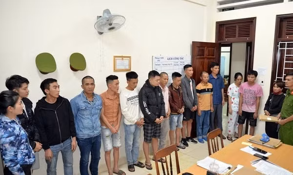 Vụ mở sòng bạc trong nhà xưởng ở Gia Lai: 'Chạy' 400 triệu đồng, chủ mưu được giảm 2 năm tù