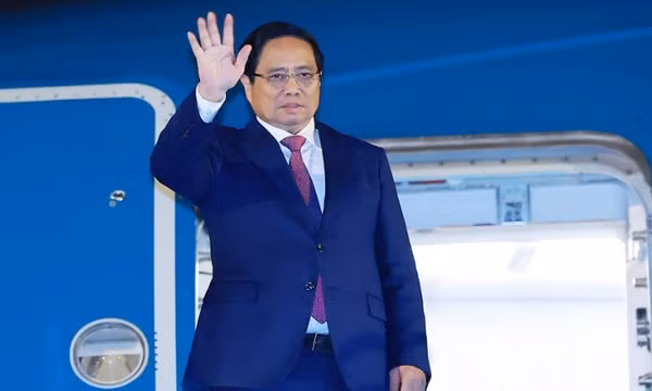 Thủ tướng Phạm Minh Chính tới Thiên Tân dự Hội nghị Thượng đỉnh Tổ chức Hợp tác Thượng Hải