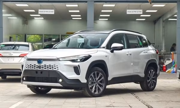 96% xe chạy xăng, dầu sẽ phải ngừng bán vào năm 2030 vì khó đạt chuẩn tiêu thụ nhiên liệu ?