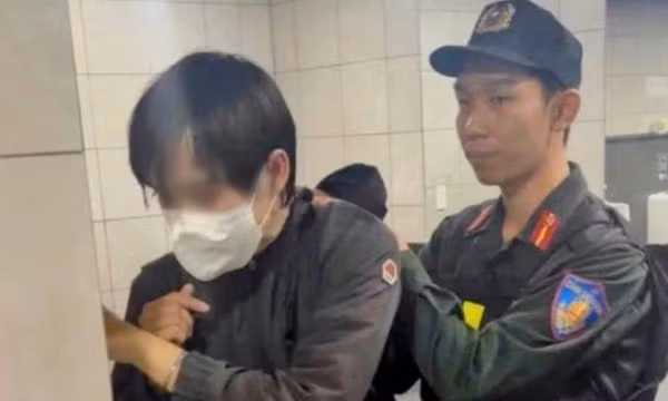 Xác minh vụ nam thanh niên bị tố sàm sỡ trên tàu metro