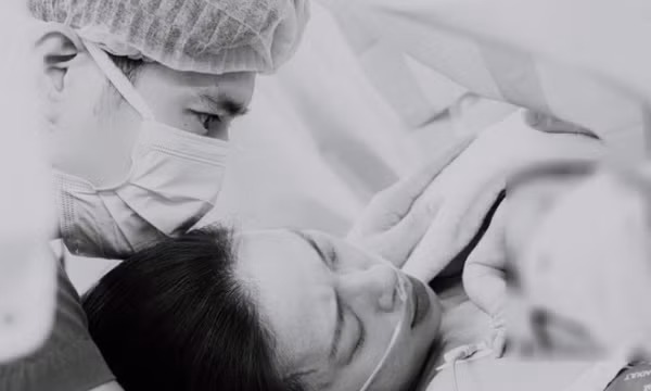 Ngô Thanh Vân sinh con đầu lòng