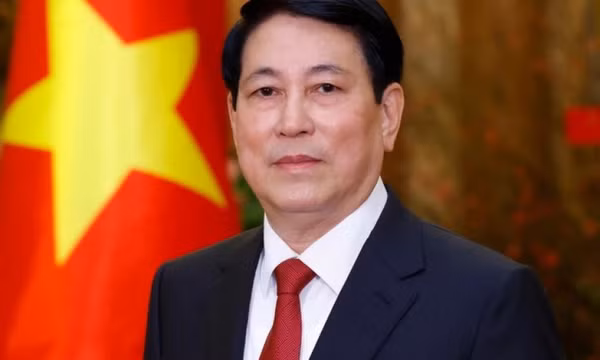 80 NĂM CÔNG AN NHÂN DÂN VIỆT NAM CÙNG TOÀN DÂN TRONG SỰ NGHIỆP XÂY DỰNG VÀ BẢO VỆ TỔ QUỐC