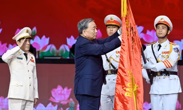 Kỷ niệm trọng thể 80 năm Ngày truyền thống Công an nhân dân Việt Nam và 20 năm Ngày hội toàn dân bảo vệ an ninh Tổ quốc