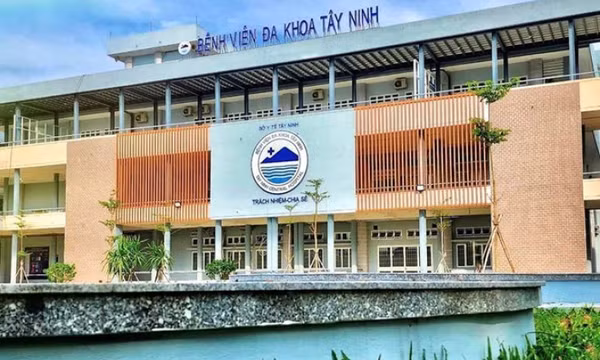 Bé trai 13 tháng tử vong, Bộ Y tế chỉ đạo khẩn