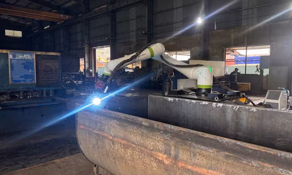 Tự động hóa các dây chuyền sản xuất cơ khí trong TKV