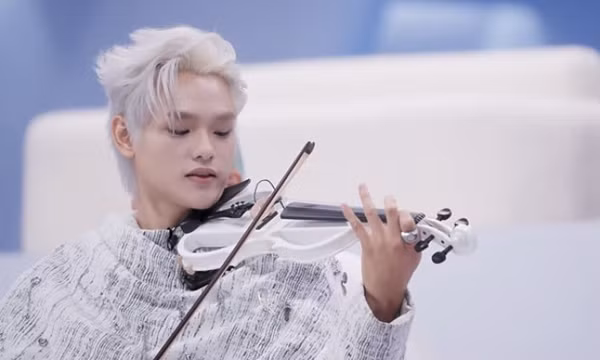 Ca sĩ bị Châu Đăng Khoa chê “tầm thường” tỏa sáng tại Anh trai say hi