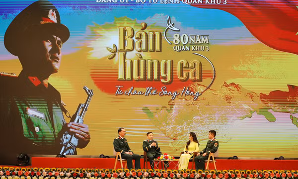 Chương trình giao lưu “80 năm Quân khu 3 - Bản hùng ca từ châu thổ sông Hồng”