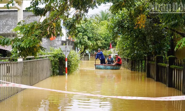 Thời tiết ngày 29/10: Miền bắc lạnh về đêm và sáng, Trung Bộ mưa lớn