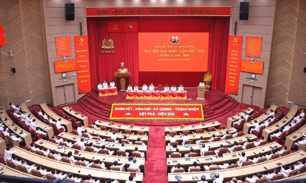 Bế mạc Đại hội đại biểu Đảng bộ Công an Trung ương lần thứ VIII, nhiệm kỳ 2025-2030